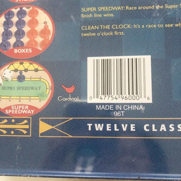 Cardinal Collectors Family 12 Game Center Board Game 12 Classic Games NEW SEALED - Picture 3 of 6